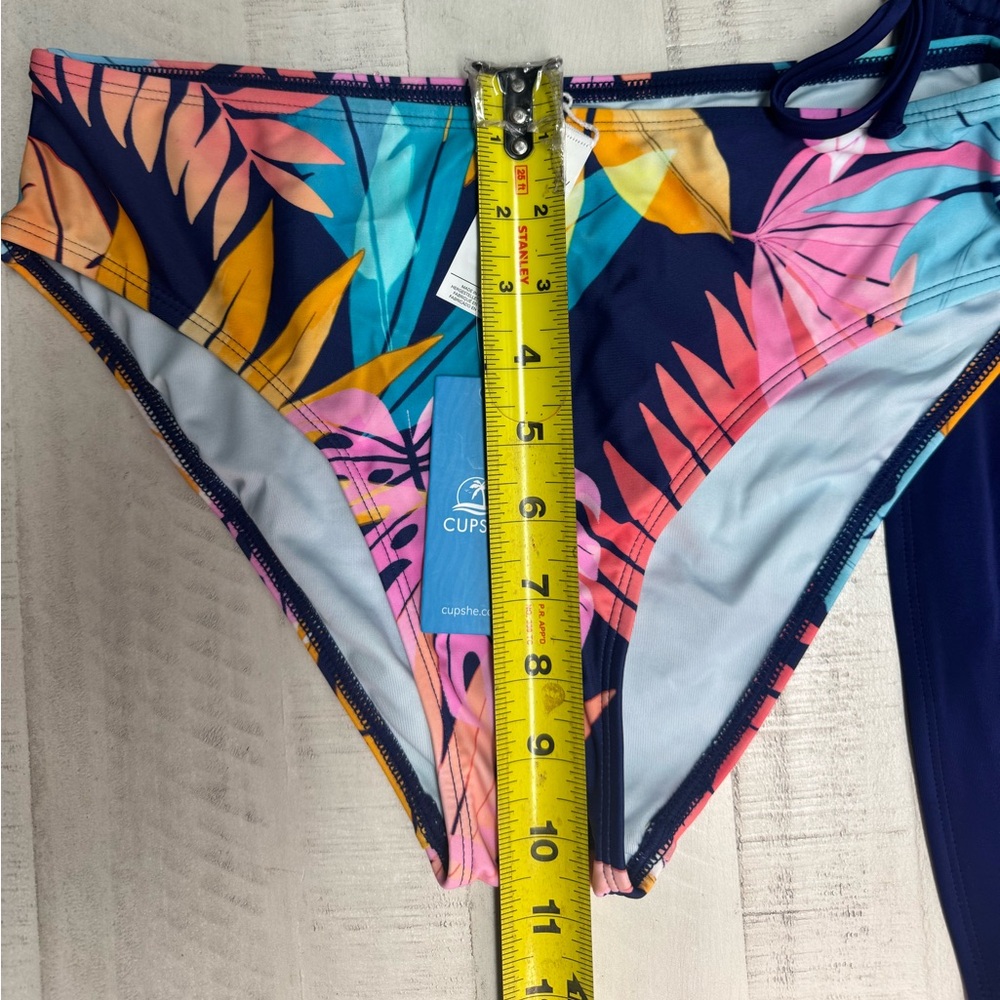 Cupshe Super Bloom Square Neck Tankini Top & Vibrant Plants Retro Bottoms Set - Picture 10 of 14